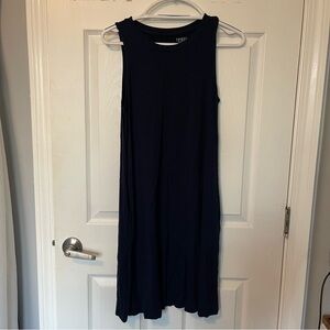 GUC Women’s size M casual wear dress, has pockets